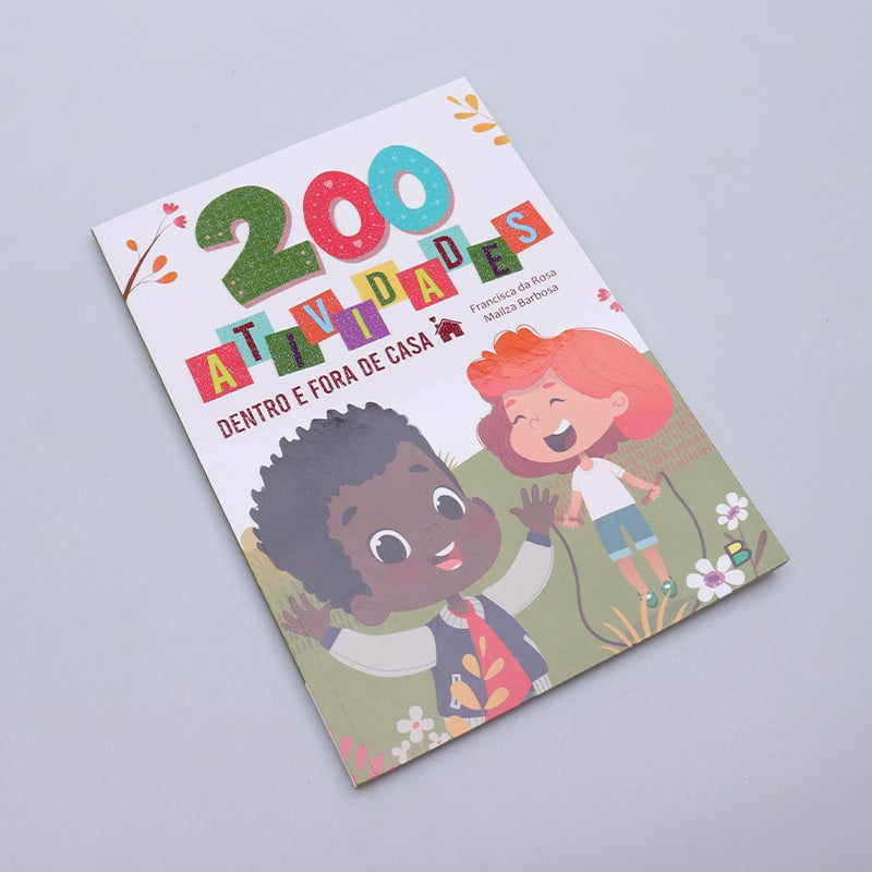 200 Atividades | Dentro e Fora de casa | TodoLivro
