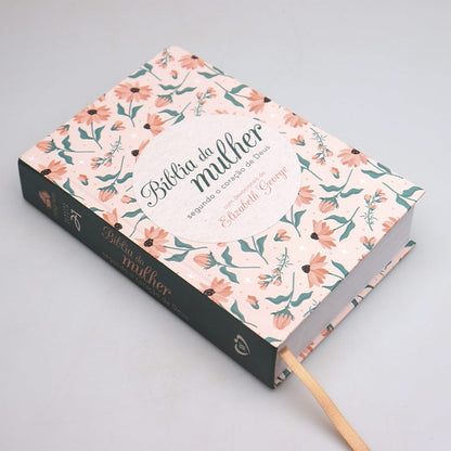 Bíblia da Mulher Segundo o Coração de Deus | AS21 | Capa Dura | Letra Normal | Lettering