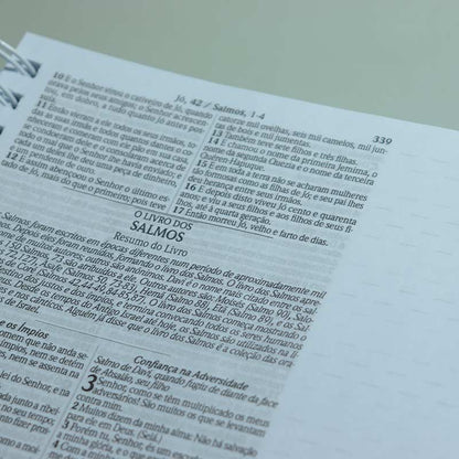 Bíblia Sagrada Anote a Palavra | RC | Harpa Avivada e Corinhos | Letra Normal | Capa Dura | Jesus Saves | Wire-o | Com Espaço Para Anotações