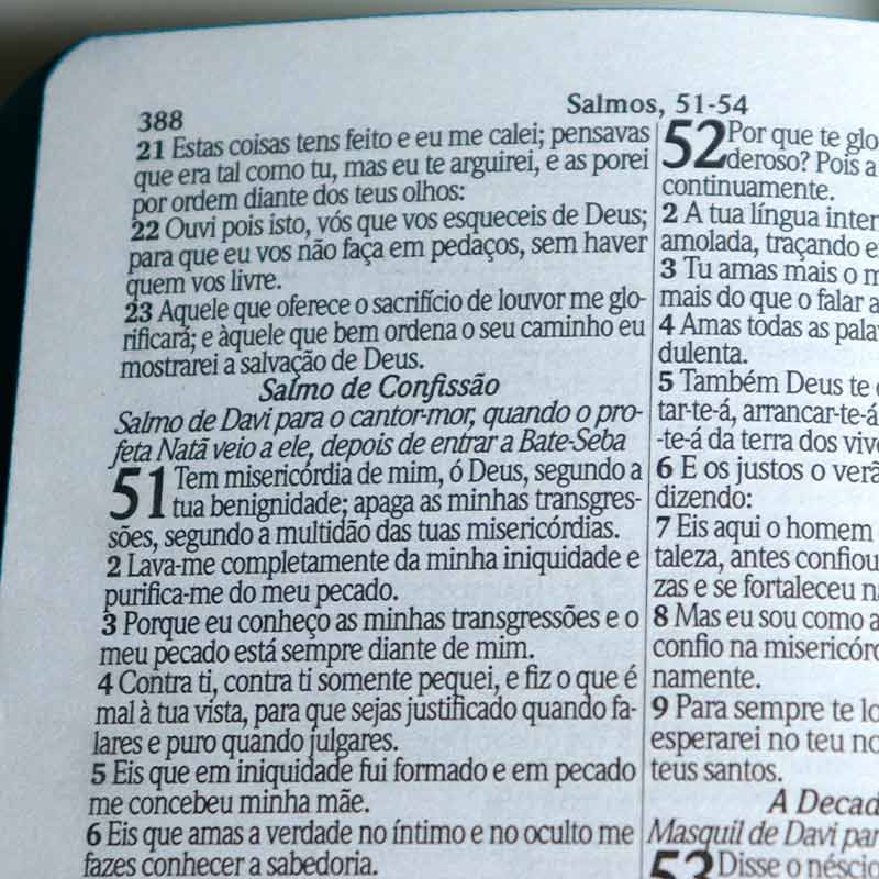Bíblia Sagrada | RC | Letra Gigante | Harpa Avivada e Corinhos | Capa Dura | Pai, Filho e Espírito