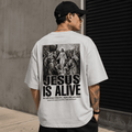 Camiseta Cristã Oversized - Jesus Is Alive | Branca