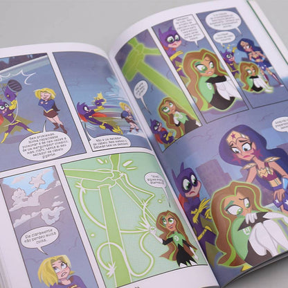Dc Super Hero Girls: Ciência Esquisita | Weird Science