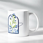 Kit Caneca Arco de Flores + Dev. 3 Min de Fé para Mulheres | Flor Branca