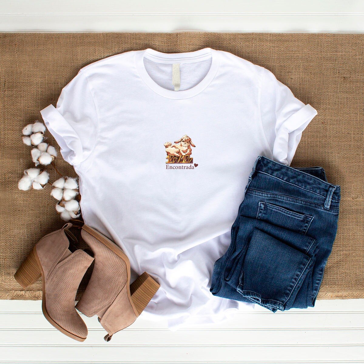 Kit Vestida de Promessas - Orando a Palavra para Mulheres  +  Camiseta | Baby Look | Ovelhinha Encontrada| 100% Algodão