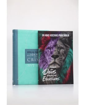 Kit Bíblia de Estudo NVT Na Jornada com Cristo Verde +  Abas Adesivas Leão de Judá | Caminho da Fé 