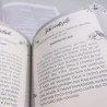 Kit Bíblia KJA Slim Lettering + Devocional 3 Minutos de Sabedoria Para Mulheres Flowers Branca | Bendita Graça