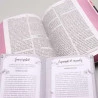 Kit Bíblia Sagrada | NVI | Flores Cruz + Devocional 3 Minutos de Sabedoria Para Mulheres | Verdade Poderosa 