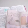 Kit A Bíblia da Pregadora + Devocional Semanal Pétalas | Mulher de Fé