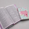 Kit Bíblia KJA Slim + Devocional 3 Minutos de Sabedoria Para Mulheres | Floral Verde | Bendita Graça