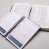 Kit Bíblia de Estudo Anotada Expandida RA | Preta + Planner Masculino Leão de Judá | Rogai Ao Senhor 