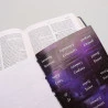 Kit Bíblia AEC Letra Gigante Preta e Vermelho + Abas Adesivas Leão de Judá | Paz Perfeita