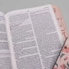 Kit Bíblia de Estudo NVT Na Jornada com Cristo Marrom +  Abas Adesivas Lettering | Caminho da Fé 