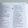 Bíblia Sagrada com Devocional Amando a Deus | NVI | Leitura Perfeita | Capa Dura - Flores